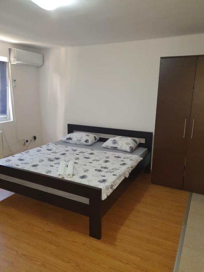 Damir Emir Hotel Tuzla Ngoại thất bức ảnh